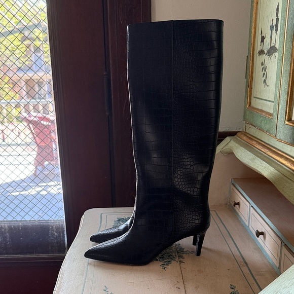 H&M Shoes - H&M Black Croc-Embossed Knee-High Pointed Toe Boots
